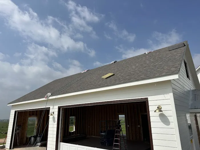 Bobcat Roofing Picture 10