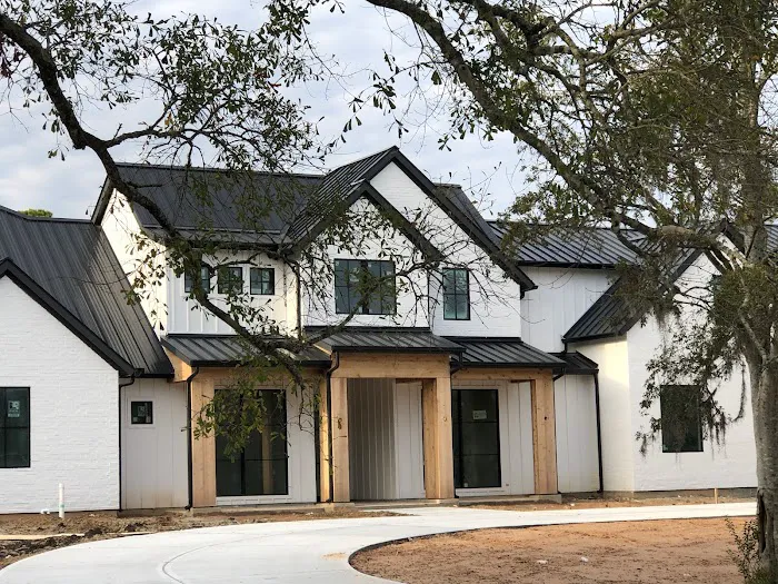 K Simon Construction Picture 6