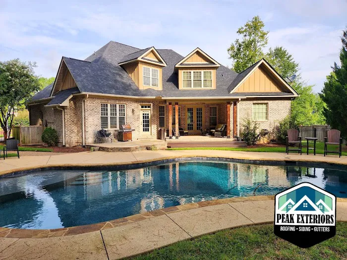 PEAK EXTERIORS, LLC Picture 3