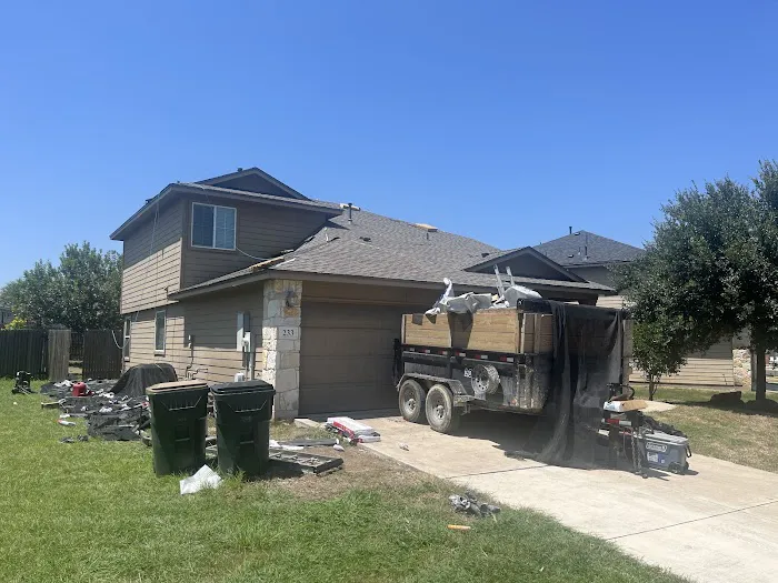 4M Roofing Company Picture 1