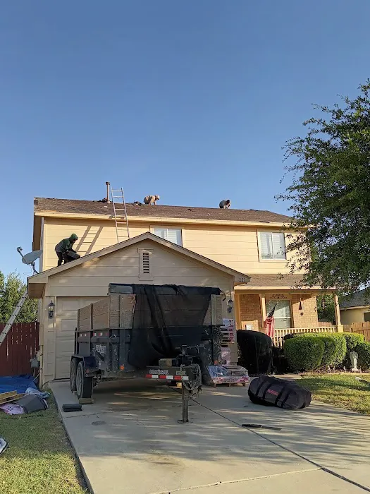4M Roofing Company Picture 4