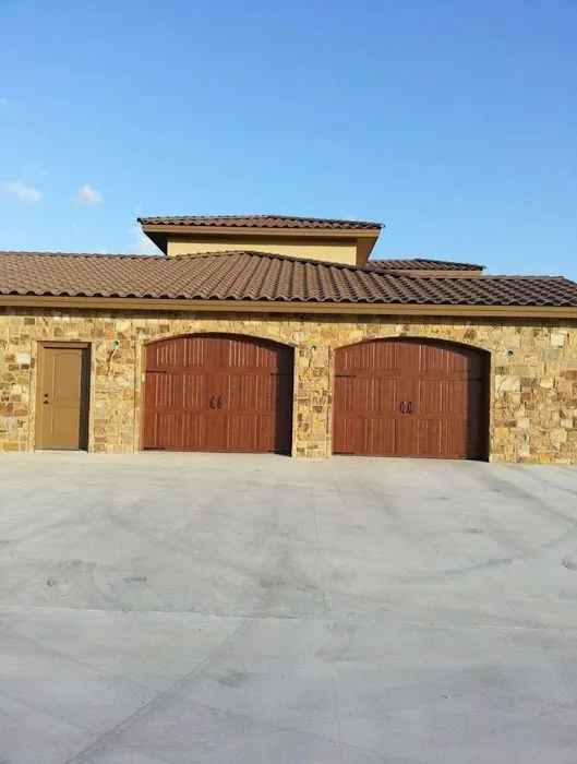 Platinum Roofing Picture 4