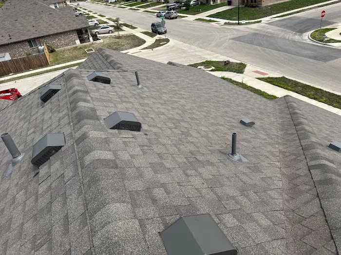Texas Choice Roofing Picture 2