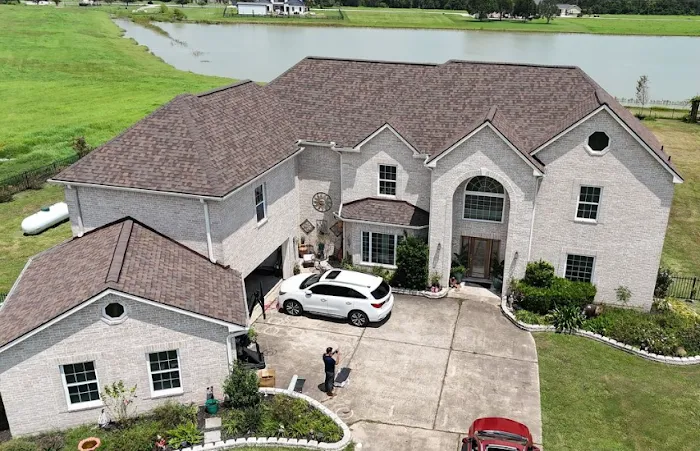 Lions Crown Roofing Picture 3