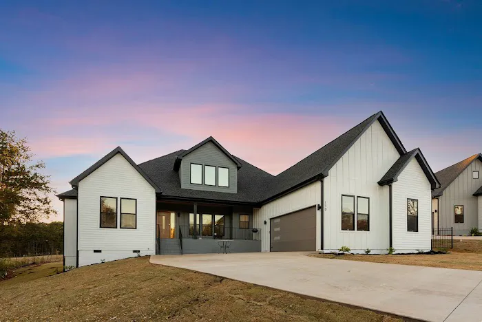 Modern Siding LLC Picture 3