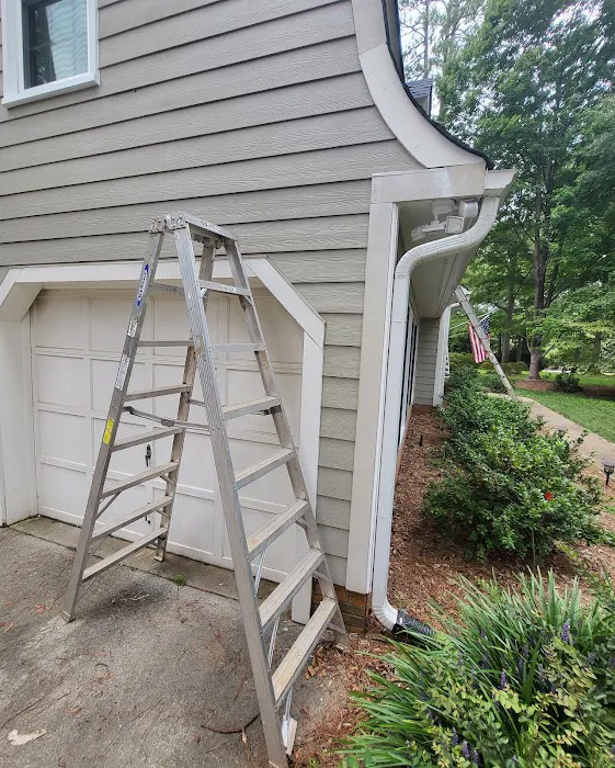 Carolina Roofing Siding and Window LLC Picture 4