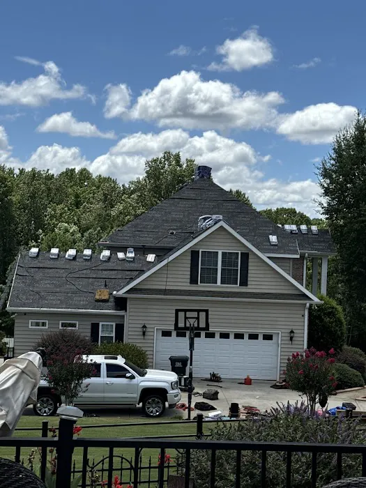 Strong Roofing, LLC Picture 8