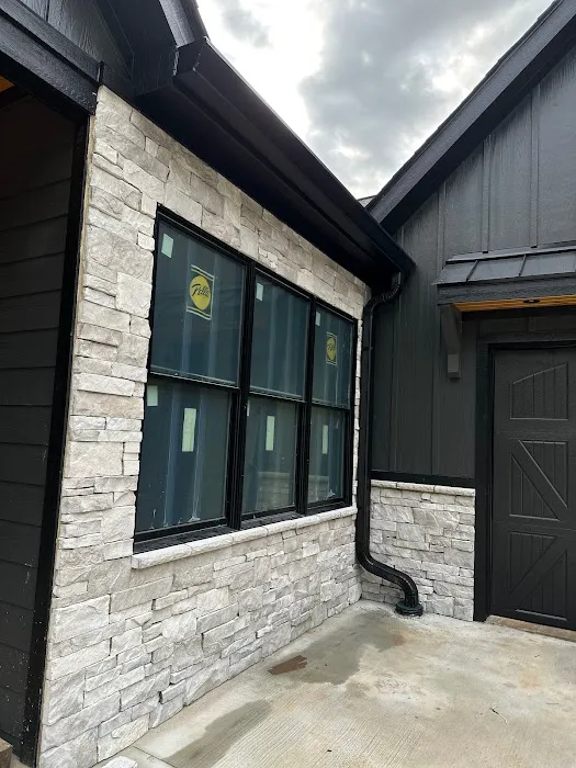 Speed Seamless Gutters LLC Picture 8