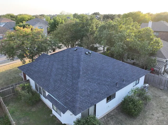 RoofTX Roofing & Construction Picture 2