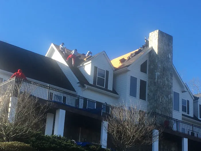 PCS Roofing LLC Picture 2