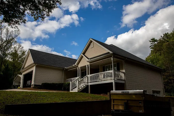 NGPR Roofing & Exteriors Picture 2