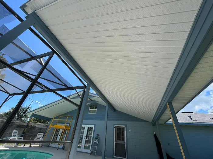 Lara Soffit Service Picture 3