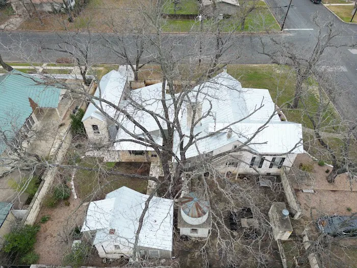 OakTree Management Group LLC Picture 9
