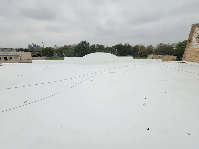 Above Roofing LLC Picture 2