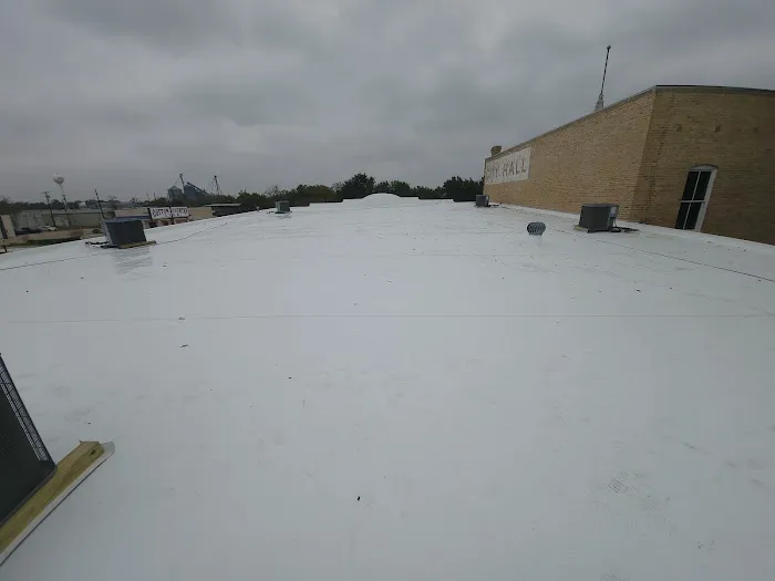 Above Roofing LLC Picture 3