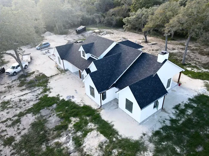 Spade Roofing and Gutters Picture 9