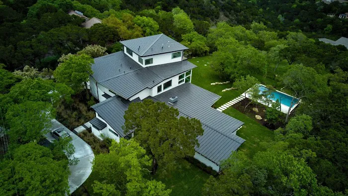 CV Roofing LLC Picture 4