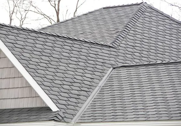 Mondragon Roofing & Remodeling Picture 3