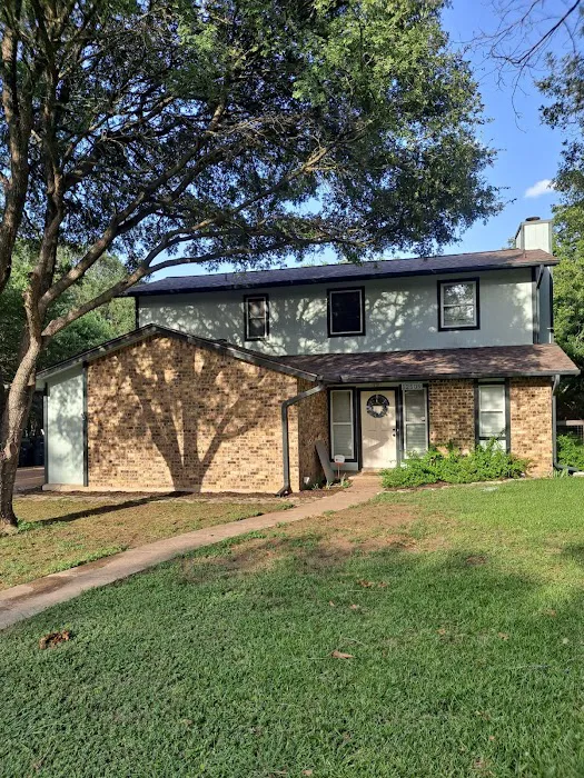 Mondragon Roofing & Remodeling Picture 6