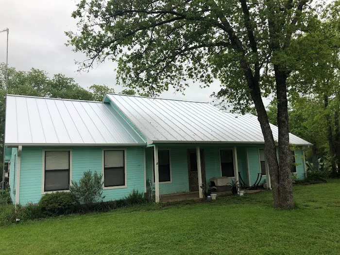 Revolutionary Roofing & Restoration Picture 7
