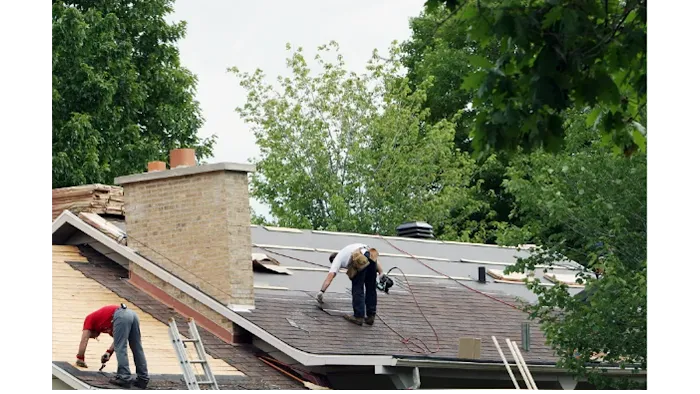 W.D. Hutchinson Roofing LLC Picture 10