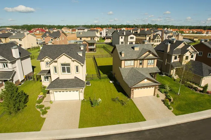 W.D. Hutchinson Roofing LLC Picture 6