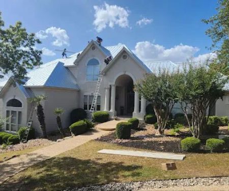 Valor Roofing & Restoration