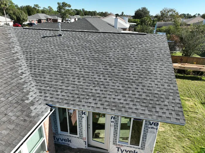 Sammi's Roofing Picture 3