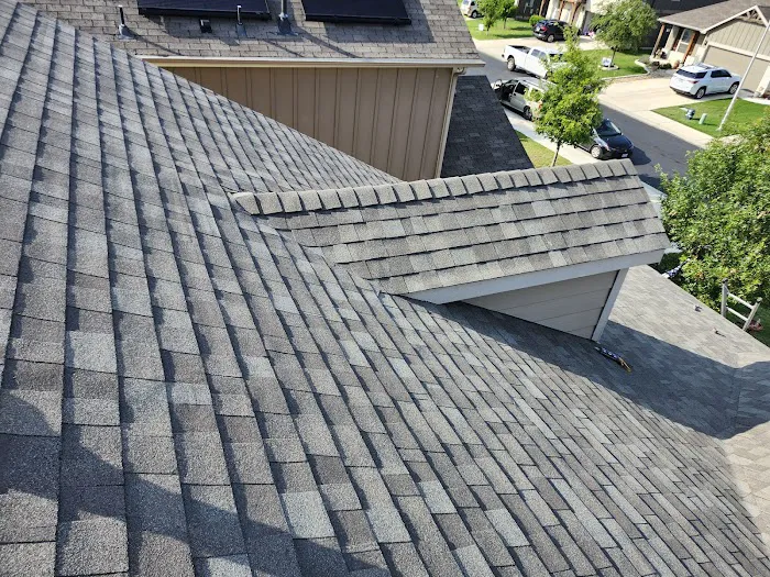 RDZ Roofing Picture 2