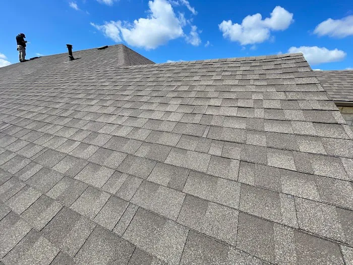 Oakwood Roofing and Construction, LLC Picture 3