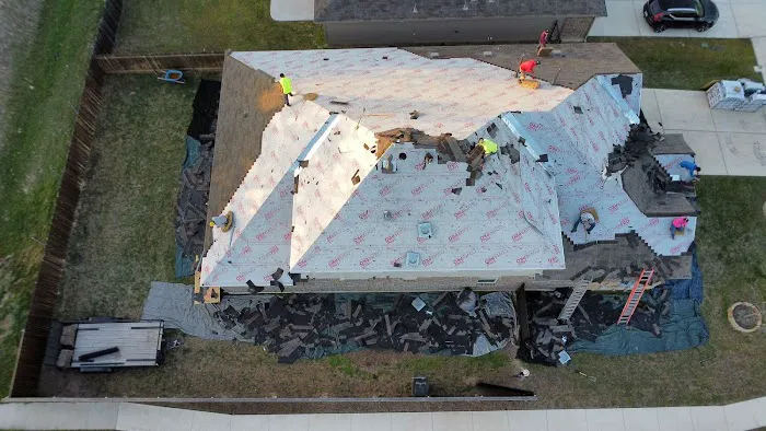 Qualis Roofing & Construction Picture 6
