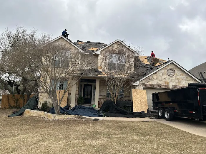 Qualis Roofing & Construction Picture 4