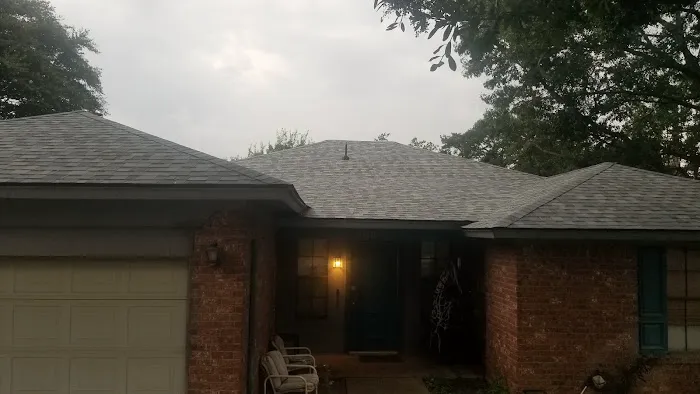 Qualis Roofing & Construction Picture 7