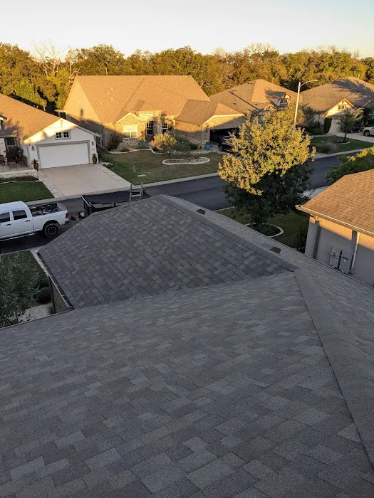 Abraham's Roofing and Tree Trimming Picture 1