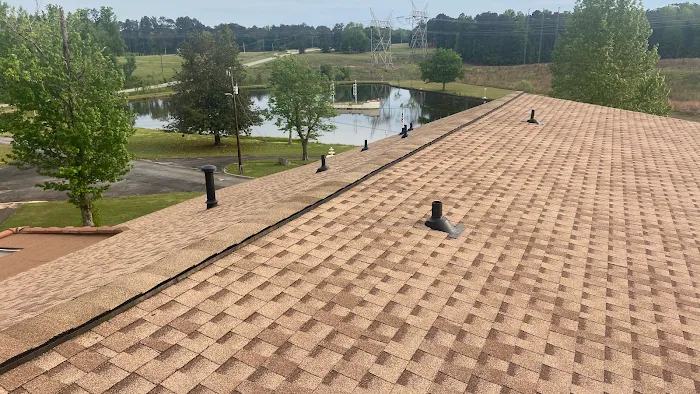 Right-Hand Roofing & Gutters Picture 9