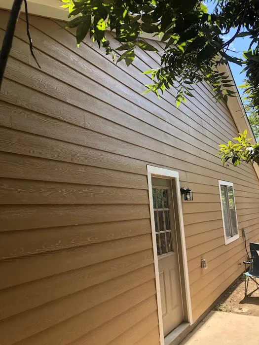 Reyes Roofing Contractor Picture 4