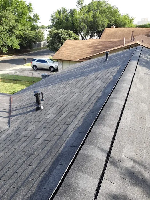 Reyes Roofing Contractor Picture 6