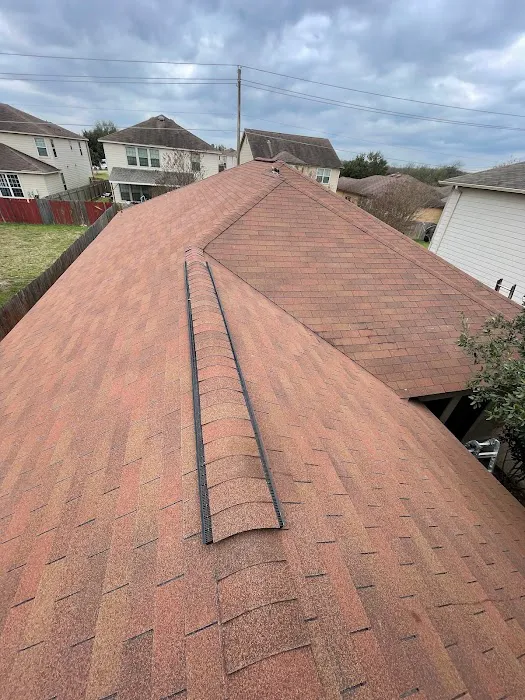 Royal roofing and construction Picture 2