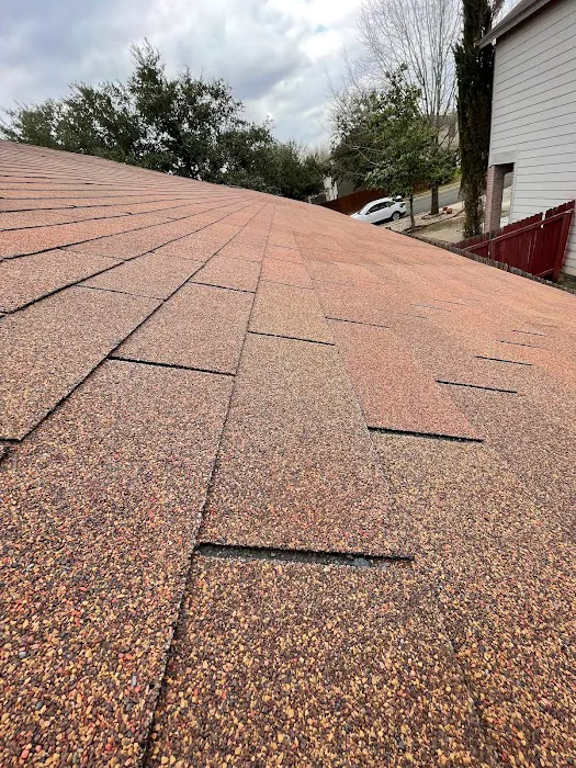 Royal roofing and construction Picture 10