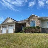 Knight Roofing and Gutters ico