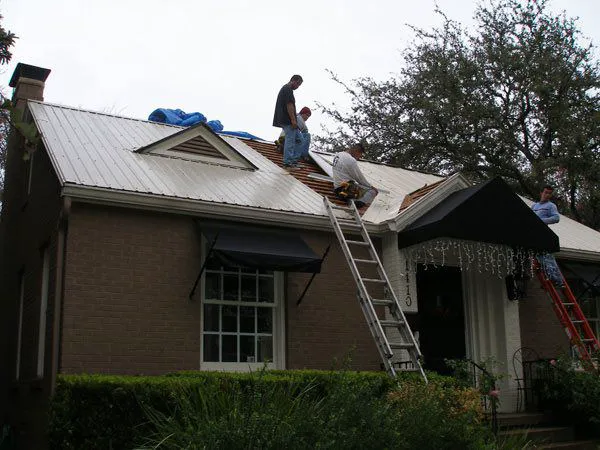 Armadillo Roofing & Exteriors Picture 2