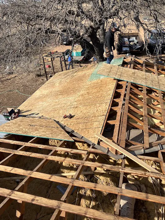 On The House Roof Company Picture 3
