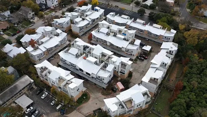 DG Roofing & Construction LLC Picture 3