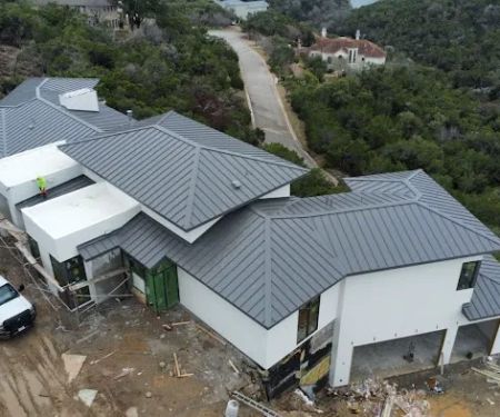 DG Roofing & Construction LLC