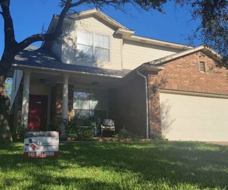 Lone Star Roofing & Gutters