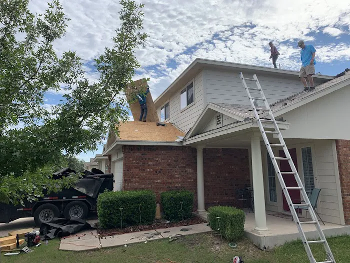 Lone Star Roofing & Gutters Picture 6