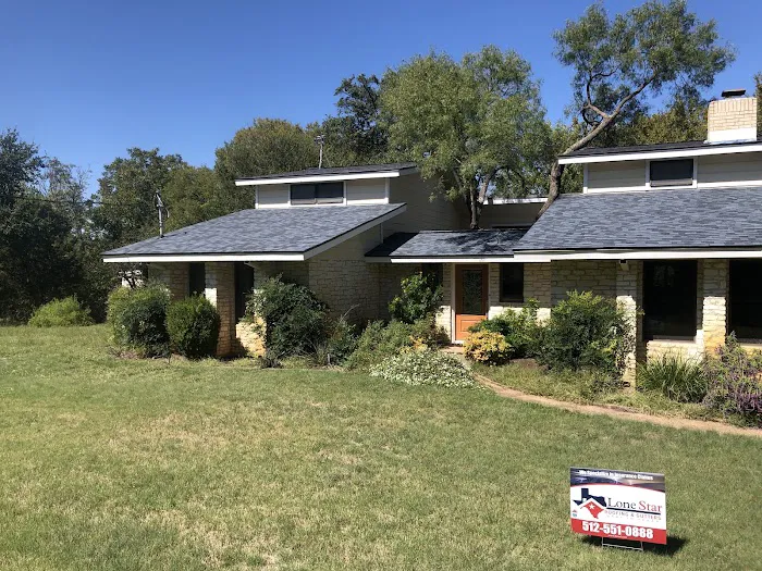 Lone Star Roofing & Gutters Picture 5