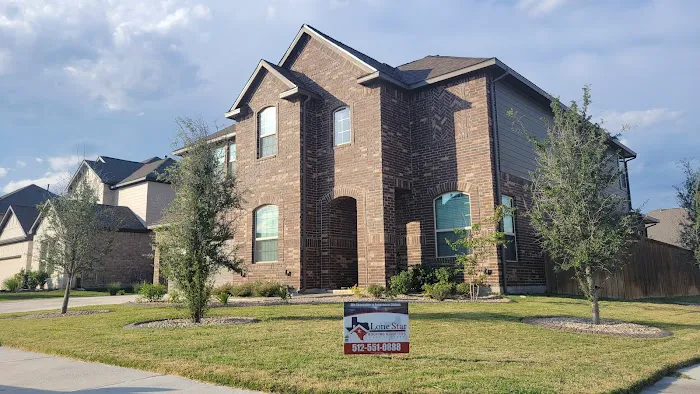Lone Star Roofing & Gutters Picture 8