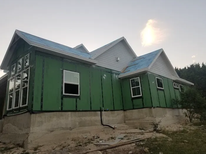 American Traditional Roofing and Remodeling Picture 3