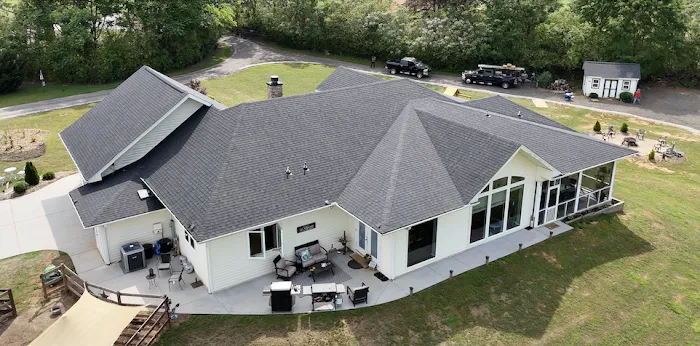 Hugo Roofing Picture 2
